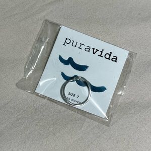 NWT Pura Vida wave ring in silver size 7